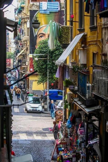 La Casa Di Patta A Spaccanapoli ภายนอก รูปภาพ